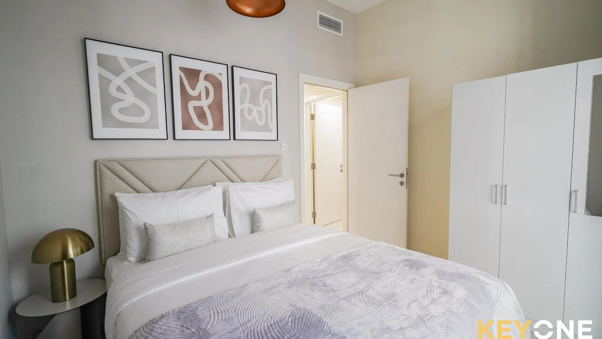 Magnificent Two Bedroom Beachfront Dubai United Arab Emirates