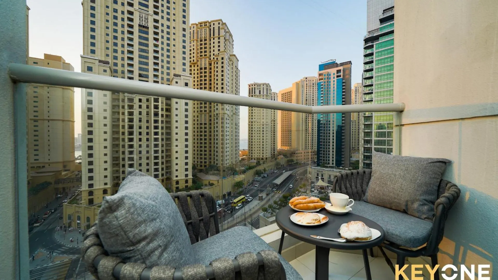 Magnificent Two Bedroom Beachfront Dubai 0*,  United Arab Emirates